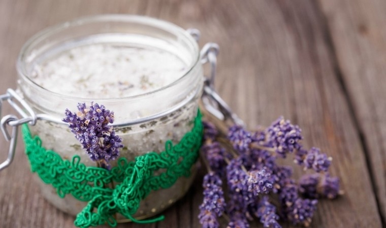 olio-di-cocco-maschera-capelli-olio-lavanda