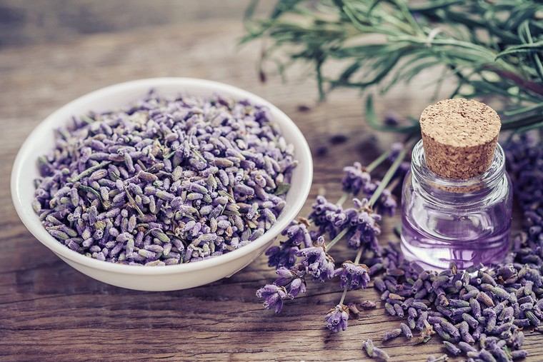 olio-di-cocco-maschera-capelli-olio-lavanda