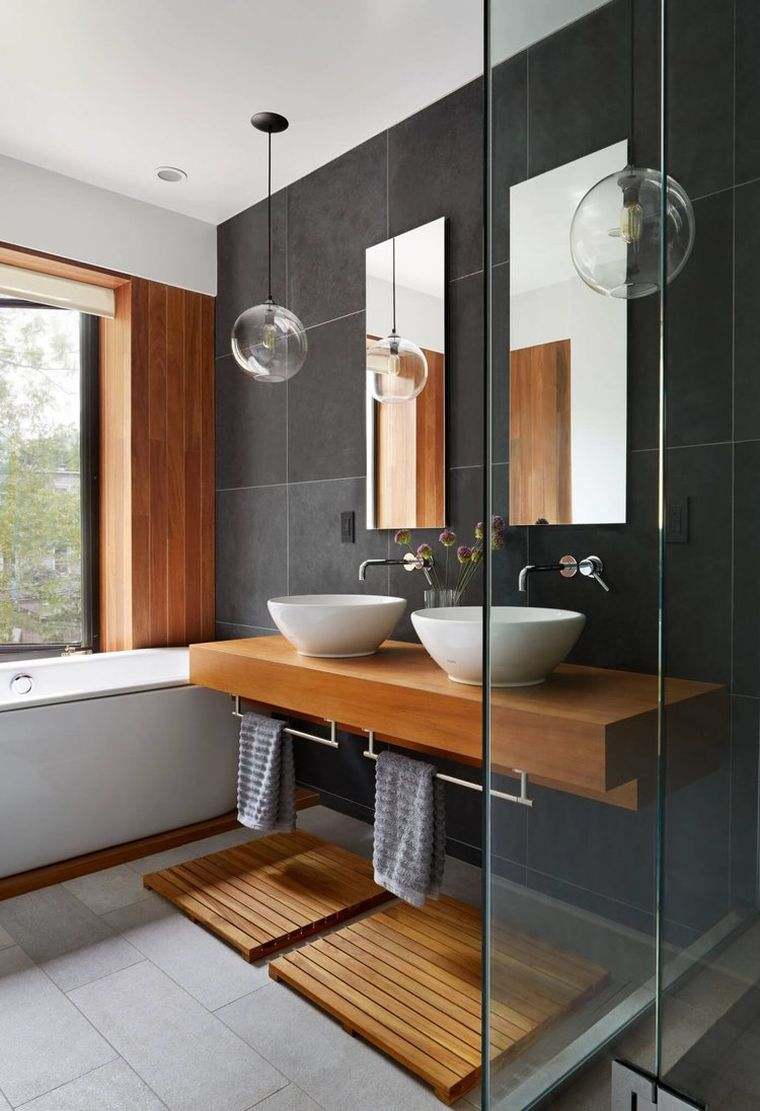 open space-doppio-bagno-in-legno-mobile-lavabo