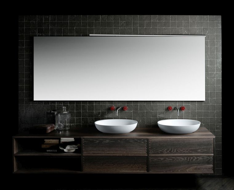 mobile bagno in legno-mensole-sospese-vanity-boffi