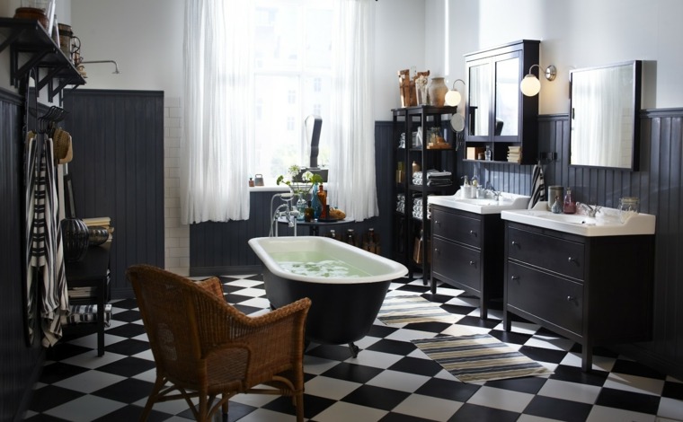 fekete -fehér fürdőszoba ötletek fürdőkád hiúság