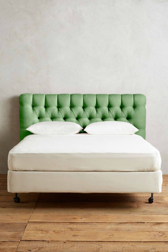 interior design moda colore verde letto camera da letto antropologia