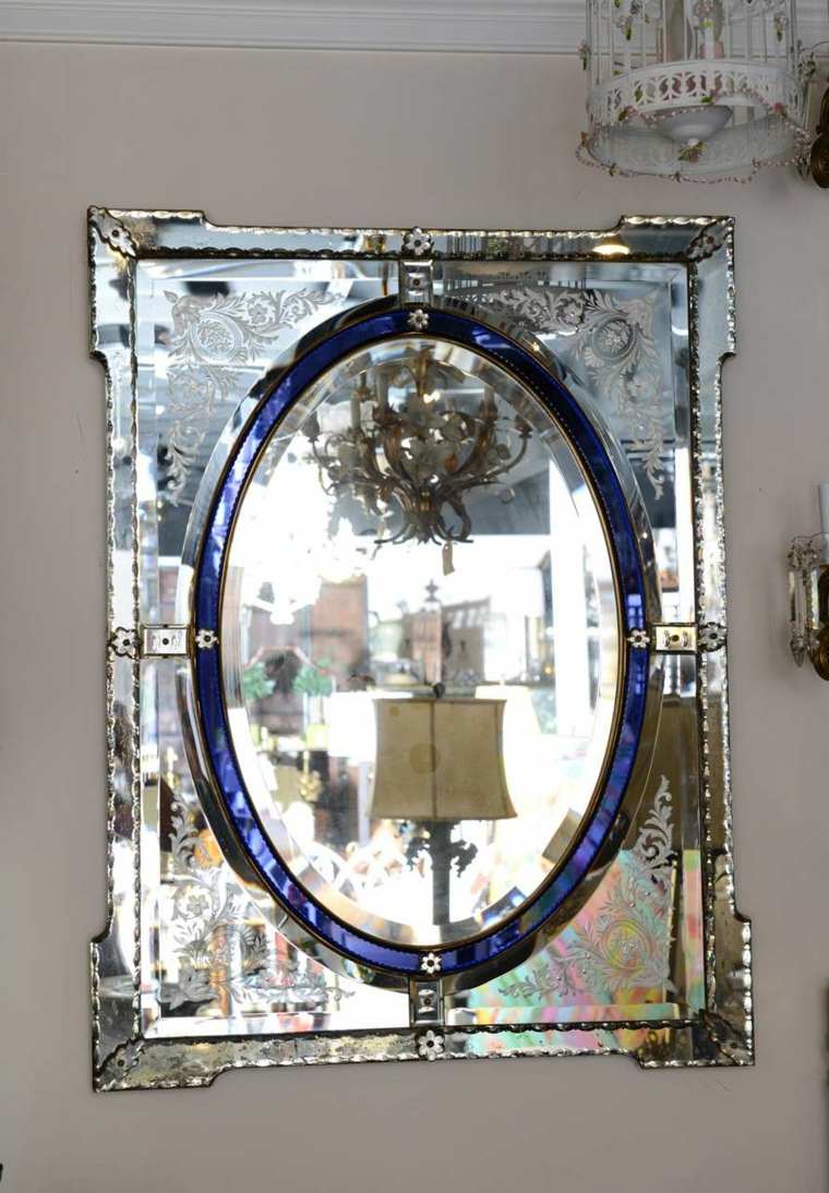 Venecijos veidrodis iš mėlyno metalo stiklo