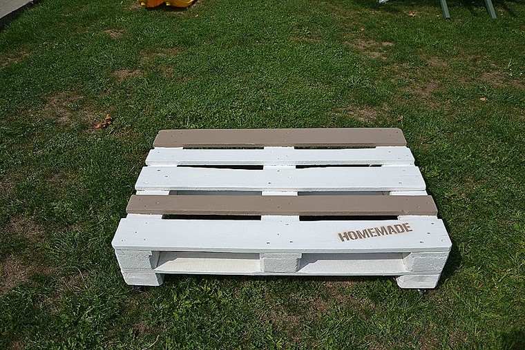 diy-wood-paleta-stol