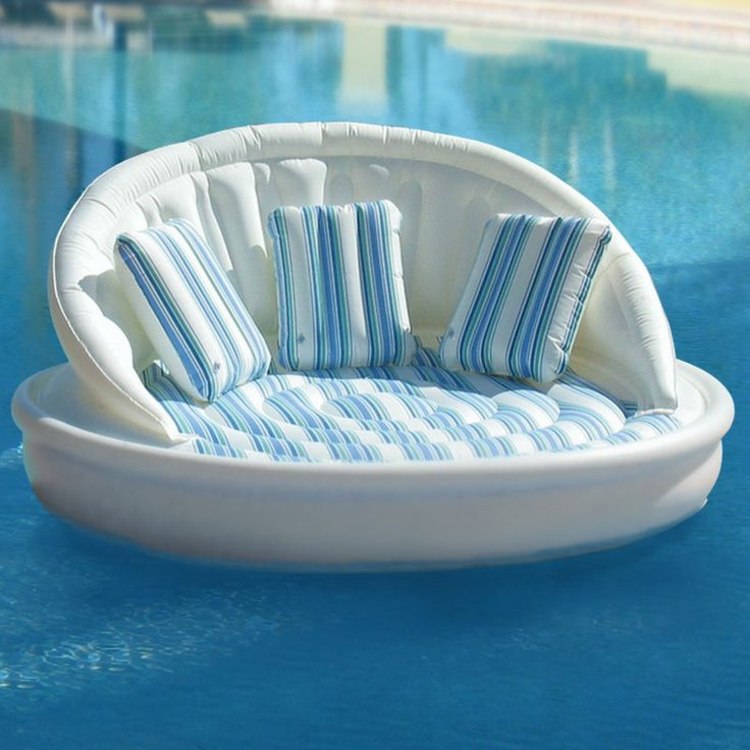 úszó kanapé kerti bútorok