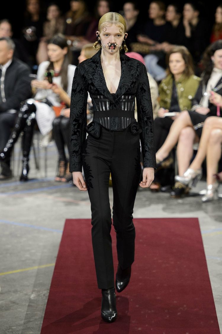 „Givenchy“ rudens -žiemos mada 2015 m