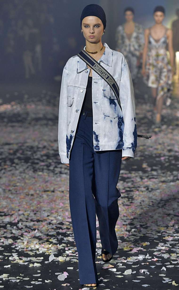 Look moda donna primavera 2019 Christian Dior