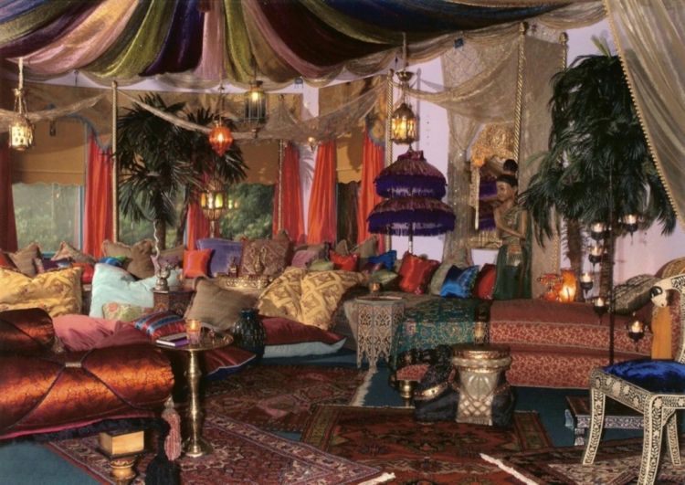 Marokkói nappali egzotikus dekorációval