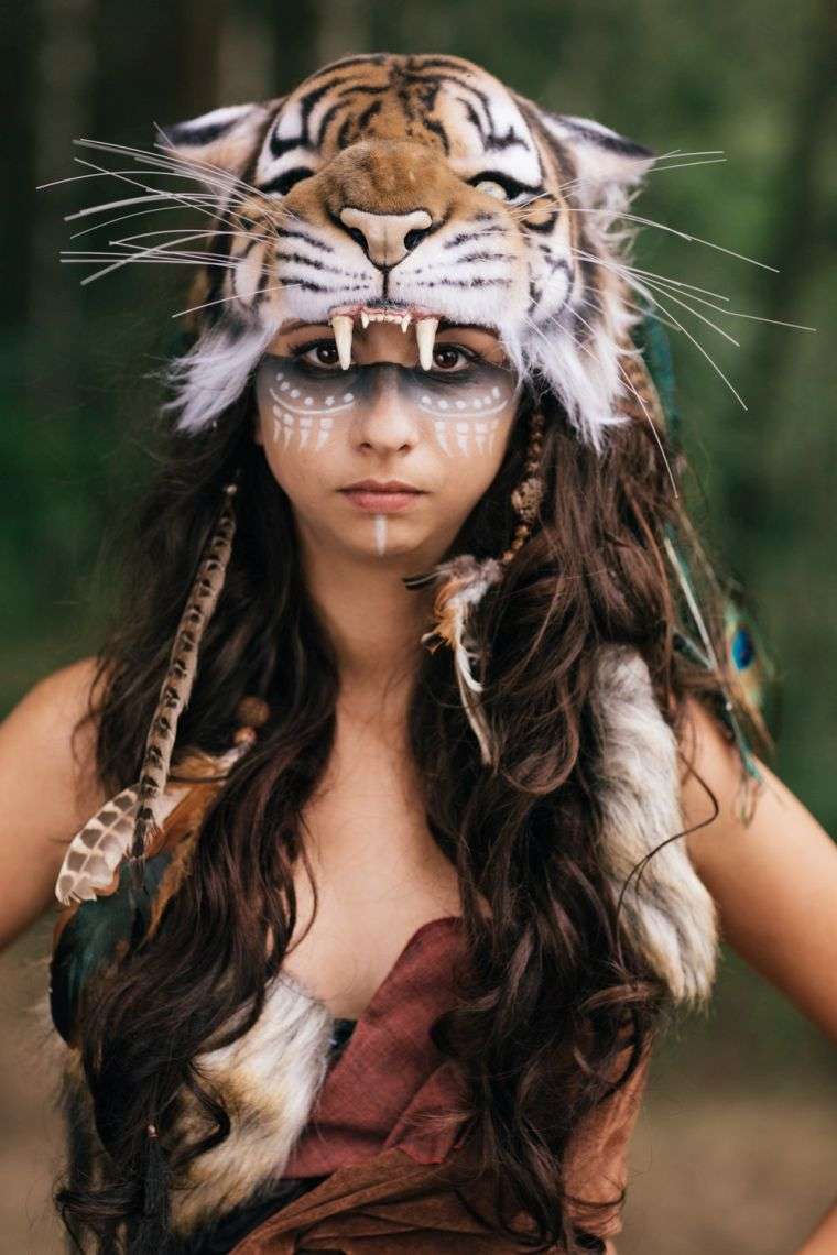 američko-indijska-žena-kostim-model