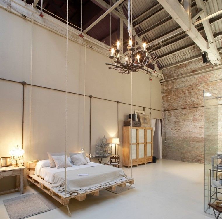 letto pallet mattoni parete camera da letto stile industriale idea lampada a sospensione