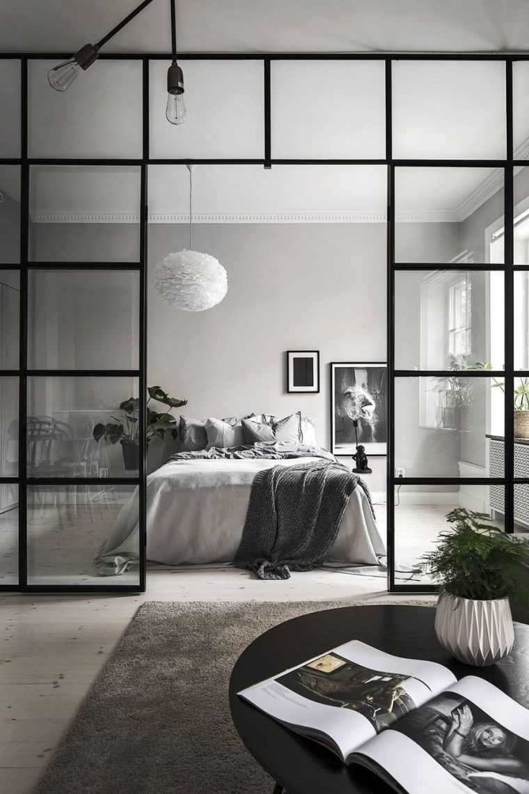 crno -bijeli dekor spavaće sobe za odrasle