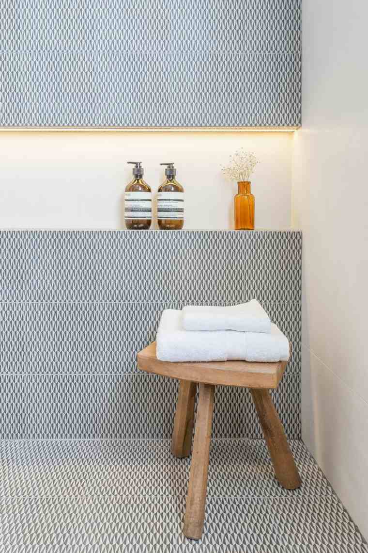 vonios dizaino sienų nišos medinės kėdės išmatų plytelės