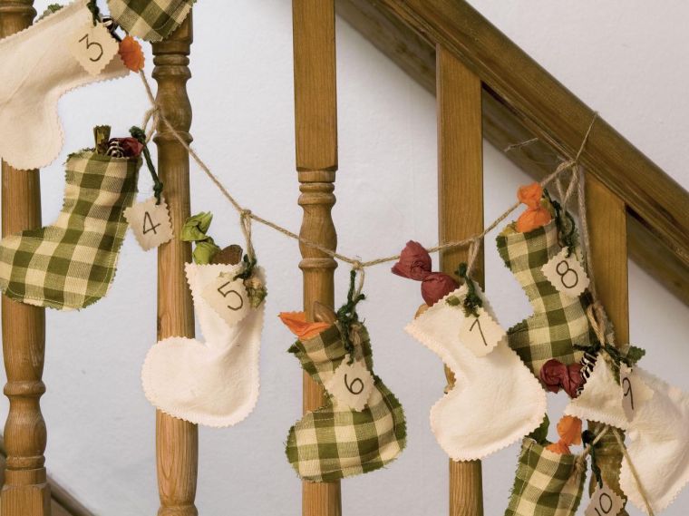 ručne aktivnosti božićne čarape dekoracija stubišta