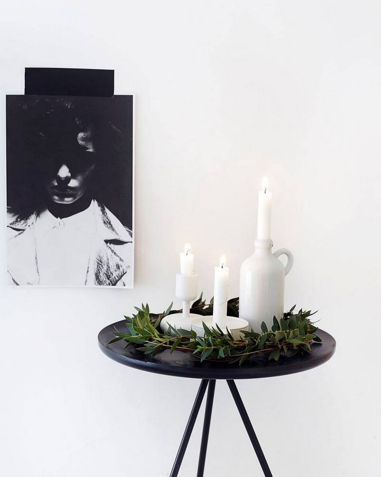 candela bianca nera idea decorazione d'interni natale scandinavo