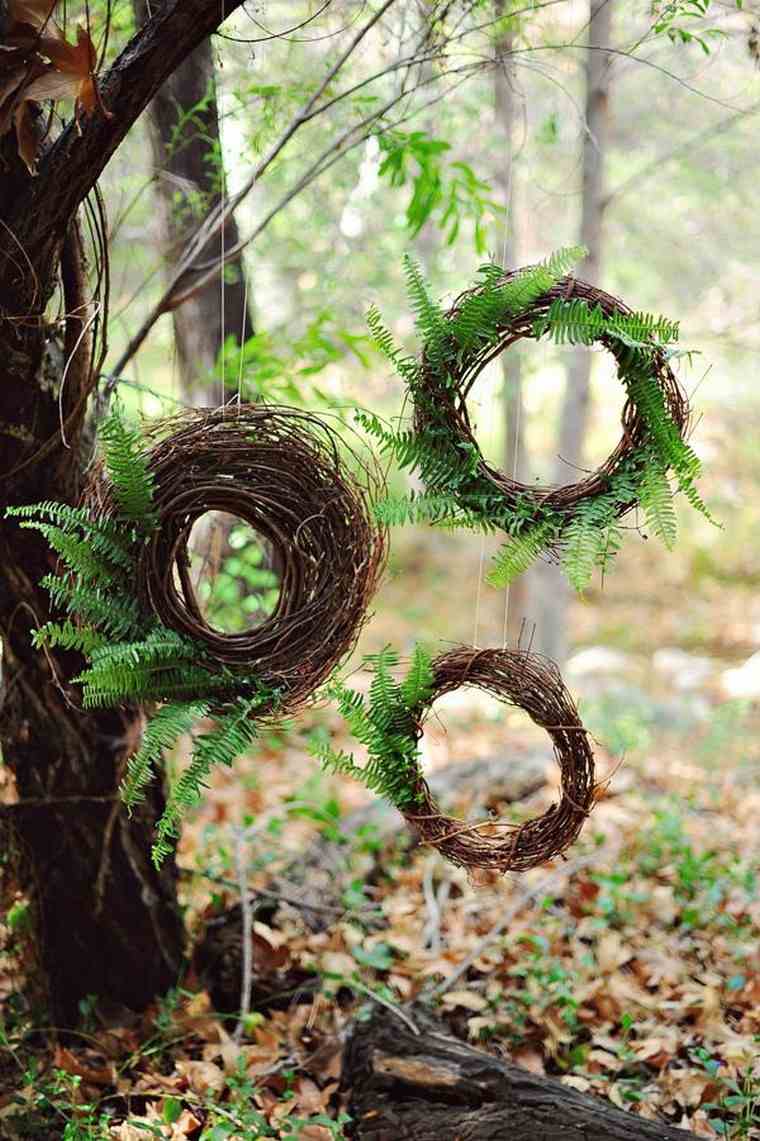 ghirlanda di natale verde pigna nastro decorazioni idee fai da te