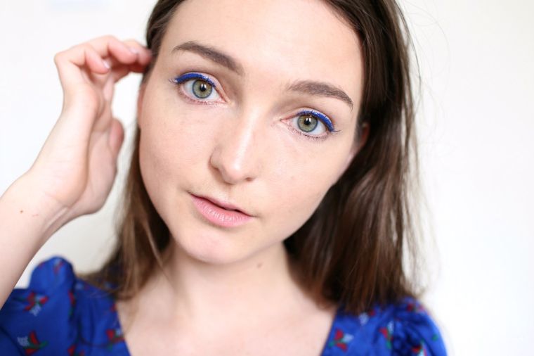 makeup-trend-new-eyeliner-blue