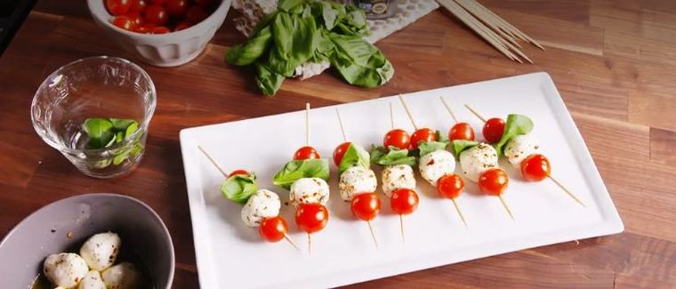 crudites-christmas-easy-caprese-salotų receptas