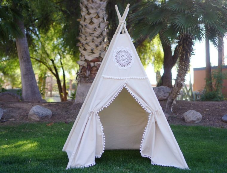 glamping-house-tipi-indian-child-šator