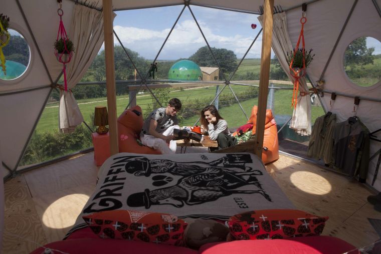 glamping-idea-deco-house-garden