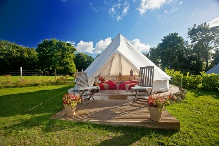 glam camping idea-giardino-organizzare-festa-camping-home