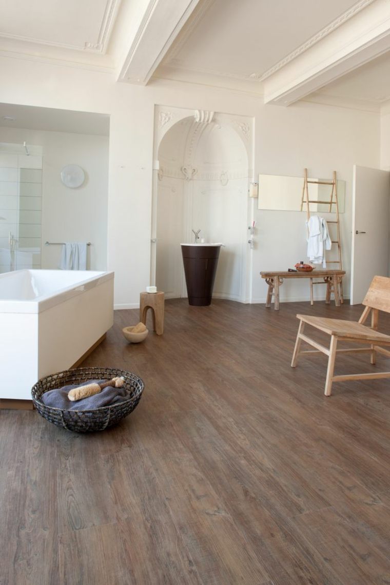 progettazione del parquet del bagno