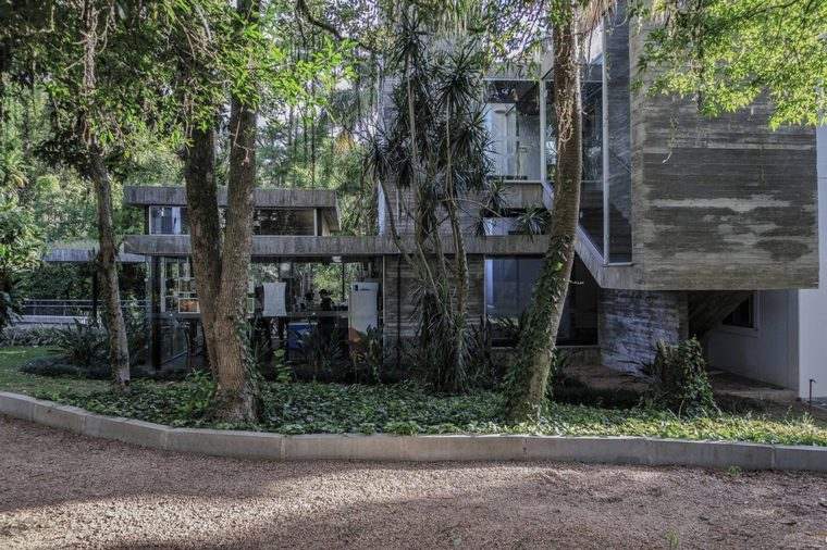 kultūros paveldas Brazilija Rosa Kiefer namo architektų projektas, asimiliuojantis seną naują