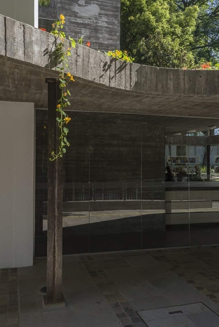 文化遺産ブラジルローザキーファーハウスアーキテクツコンクリートガラス材