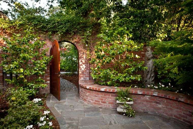 romantična ideja o vrtnim vratima