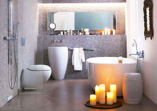 mažas vonios kambarys, atpalaiduojantis minimalistinis dizainas