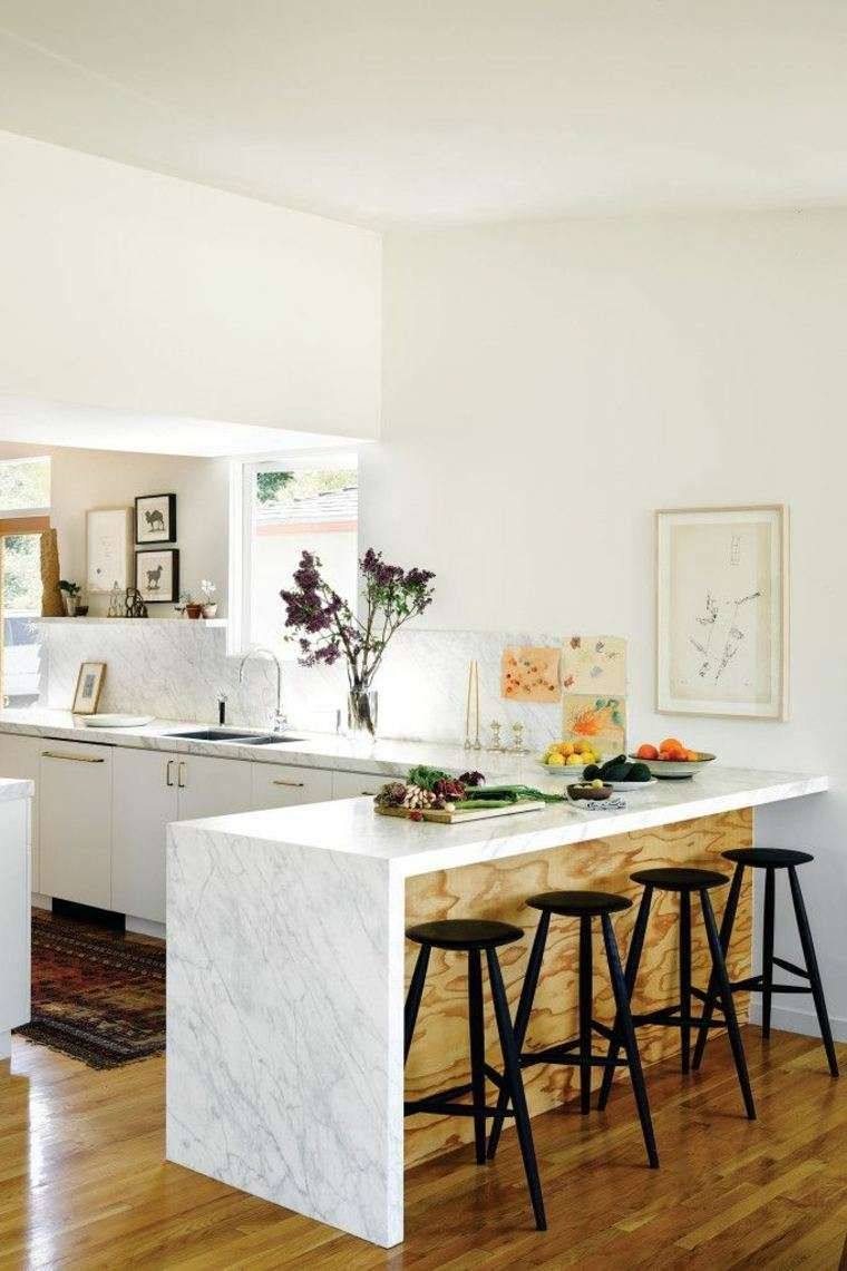 Idee di design per la cucina con controsoffitto in pietra