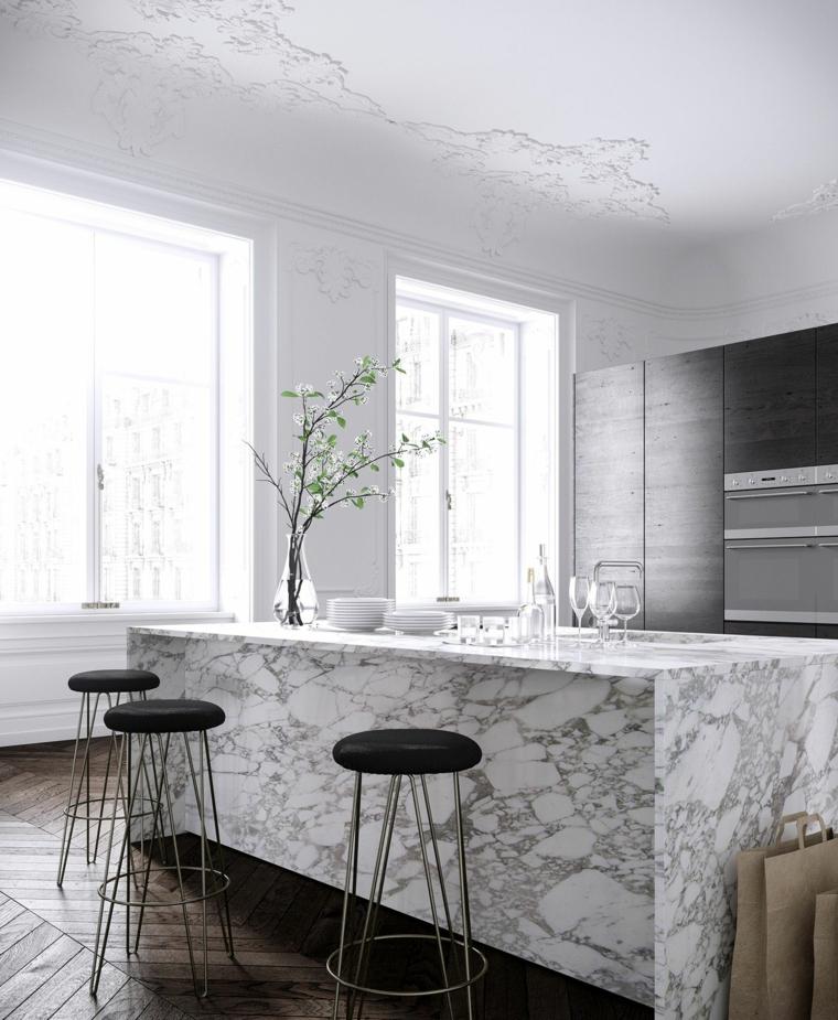 piano di lavoro in marmo foto-cucina-design-soffitto-modanature-sgabelli-bar