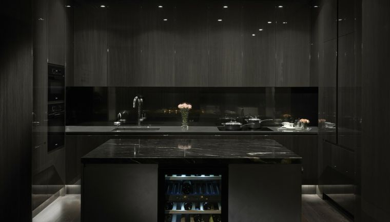 cucina-design-moderno-top-granito-nero