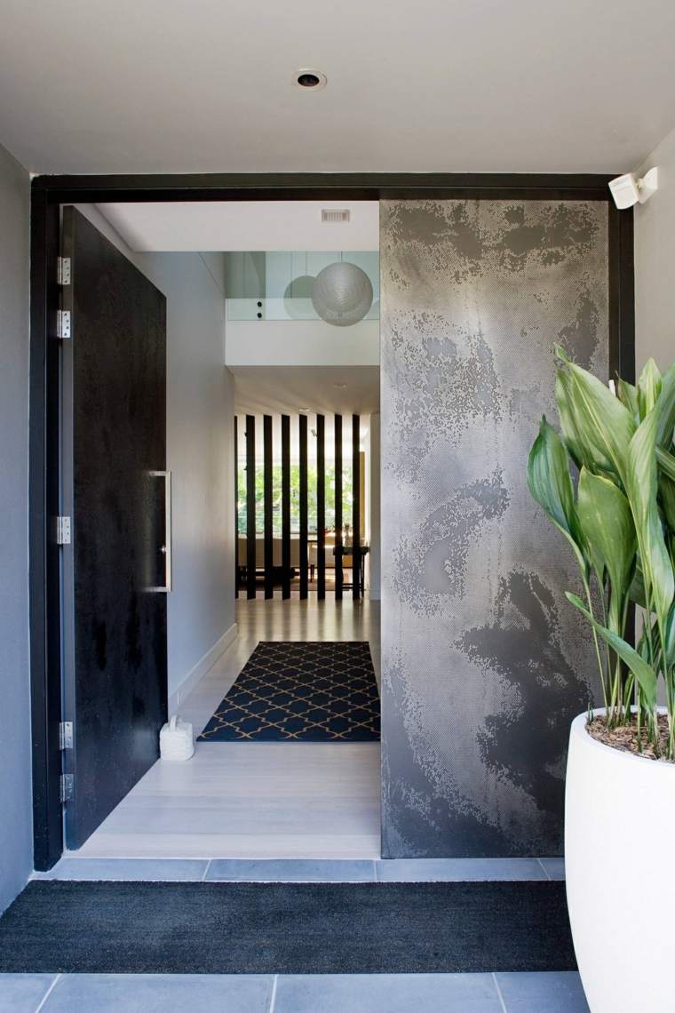durų įėjimo originali dizaino idėja sutvarkyti namo interjero dizainą