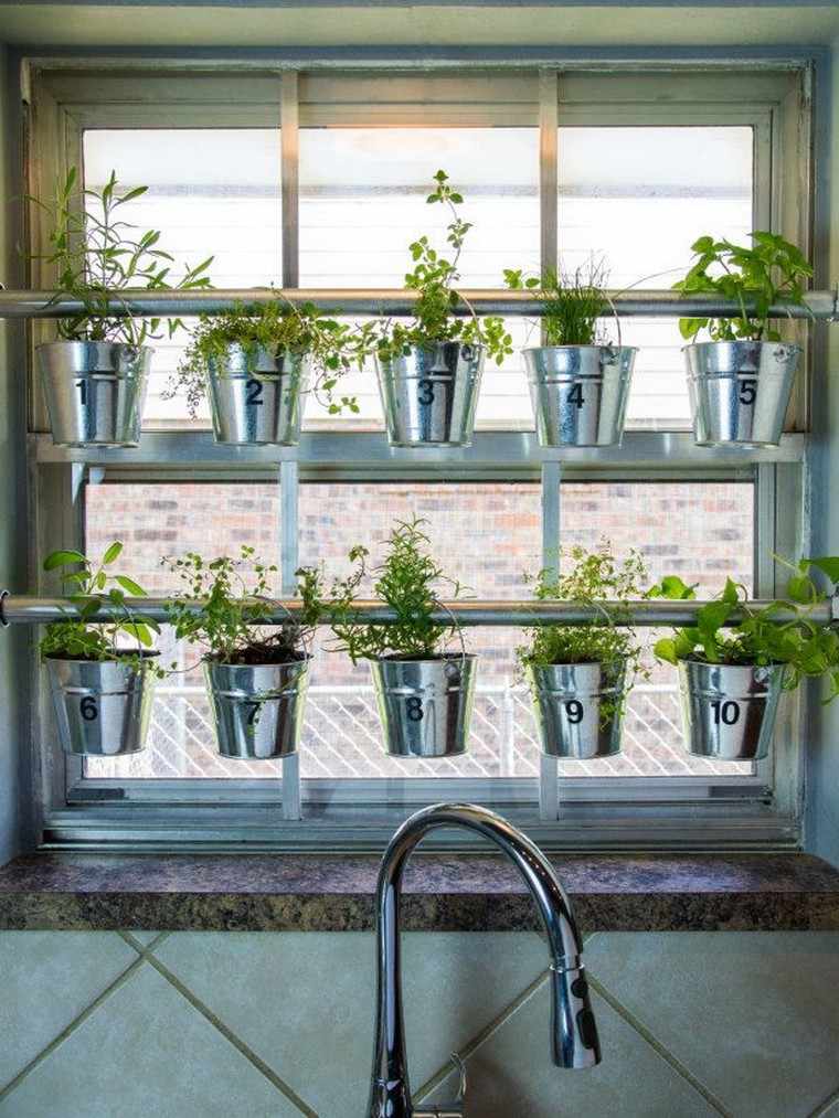 idea-verticale-giardino-terrazza-piante-esterno