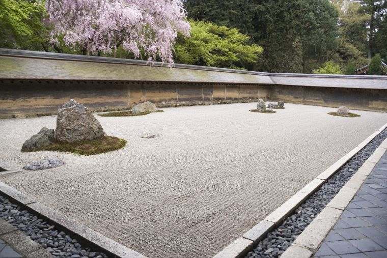 elegáns japán kert parkosítás