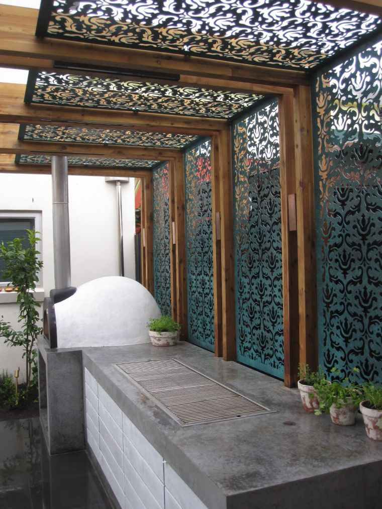 piccolo-giardino-pergola-cucina-estiva-esterna