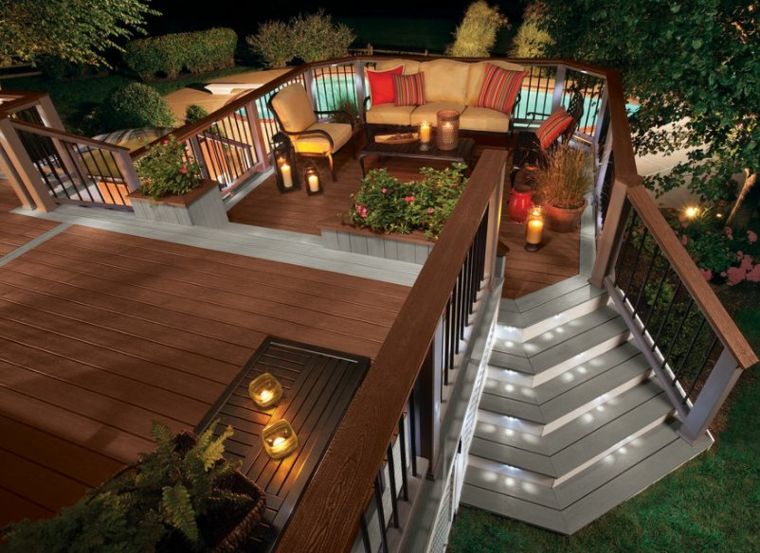 idea-illuminazione-esterno-terrazza-sospesa-in-legno