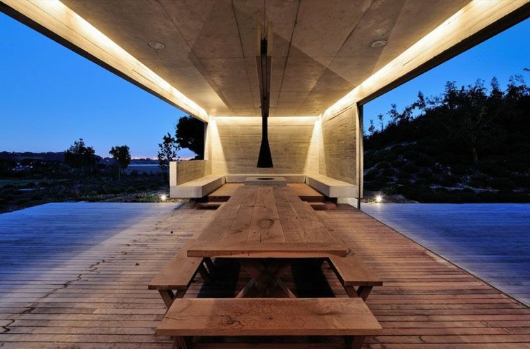 vanjska rasvjeta-drvena terasa-modernog dizajna