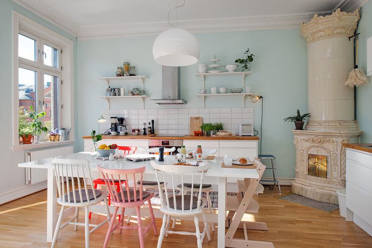 decorazione della sala da pranzo cucina bianca pittura stile vintage