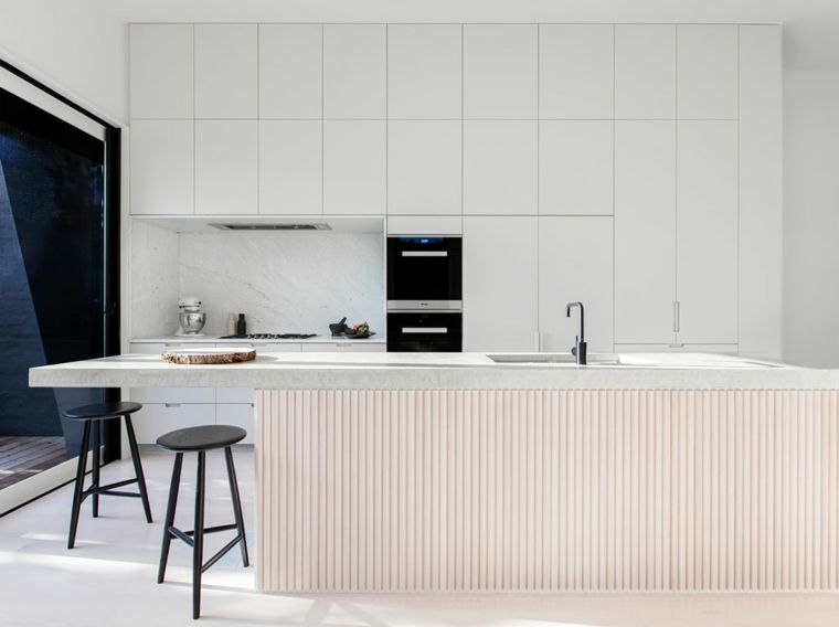 suvremena-skandinavska-dizajn-kuhinja-svjetlo-otok-beton-radna ploča