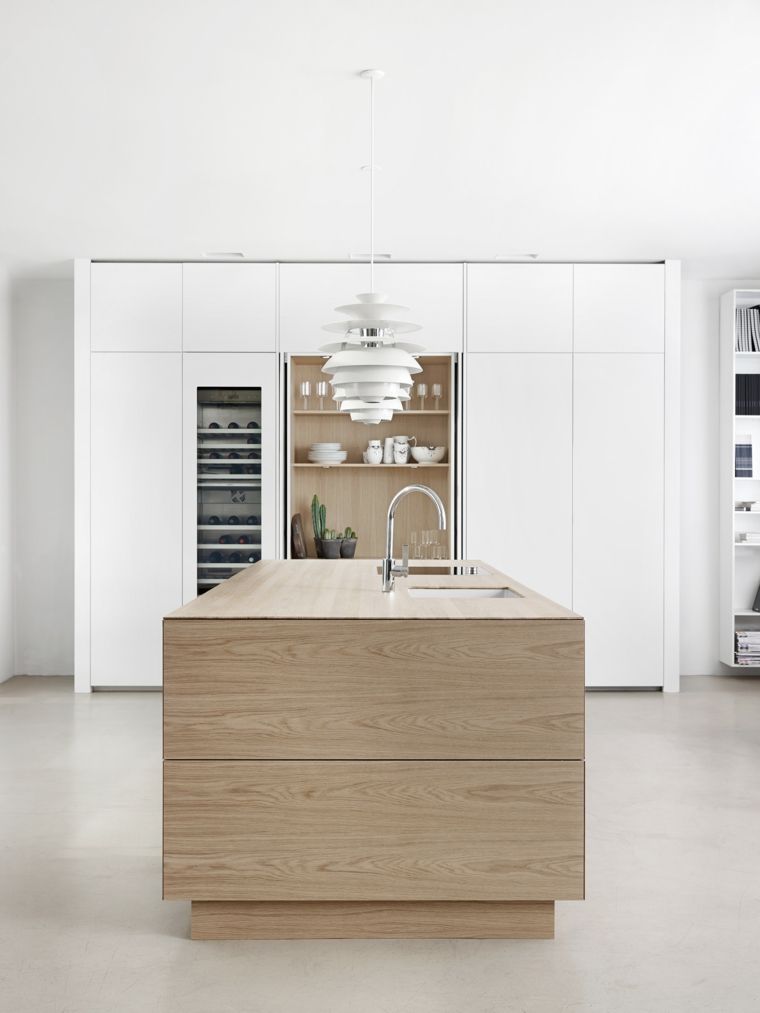 現代的なスタイルのキッチン家具-白と木-レイアウト-アイデア