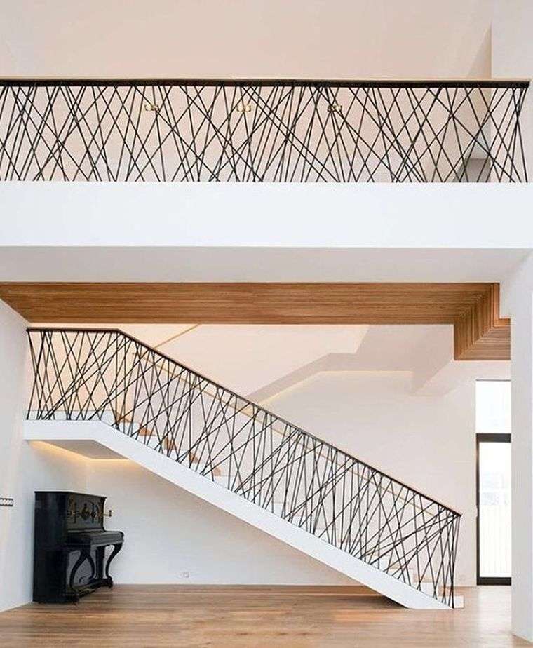 modern design-fém-lépcső-korlát