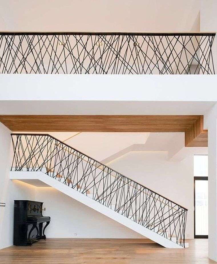 ringhiera-in-metallo-design-moderno