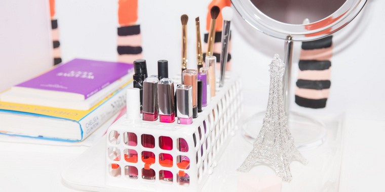 Ideja za pohranu šminke DIY pohrana laka za nokte