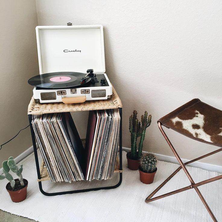 Vinyl-deco-idee-interior-vinyl-player-plants