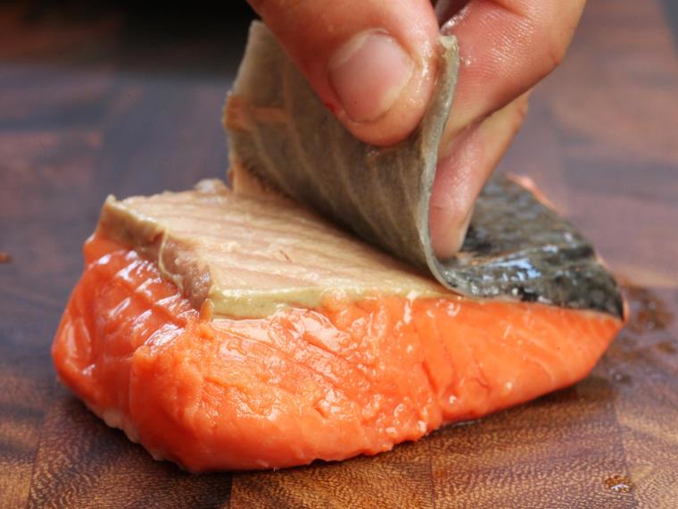 鮭の魚の準備-ヒント-料理のレシピ