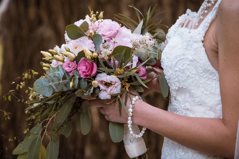 ボヘミアンシックな結婚式の花