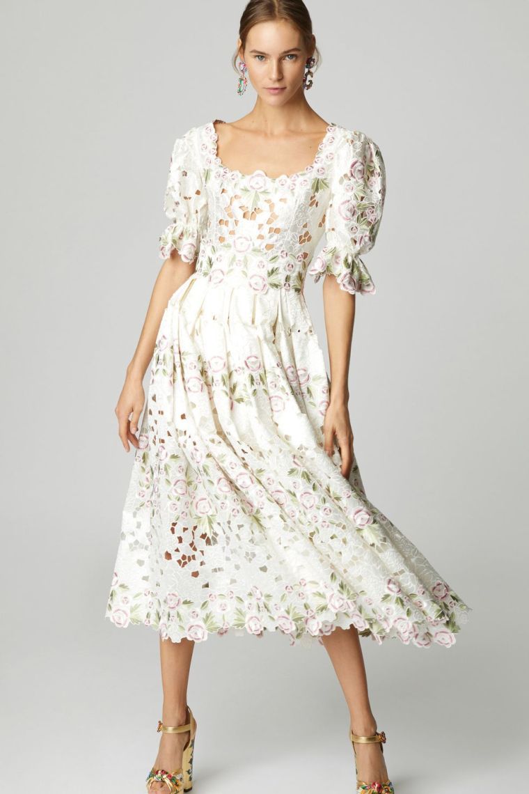 boho dizaino vestuvinė suknelė