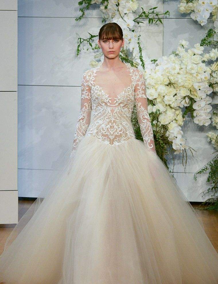 abito-da-sposa-2018-tendenze-senza spalline-pizzo