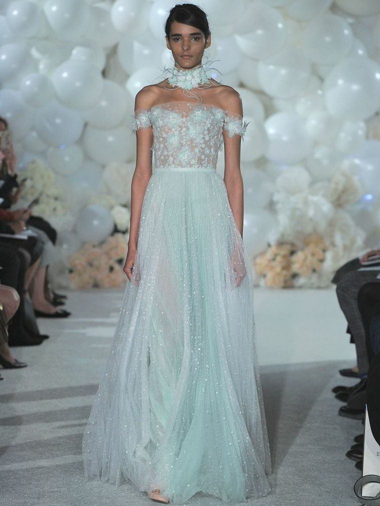 abito-da-sposa-trend-colore-azzurro-2018